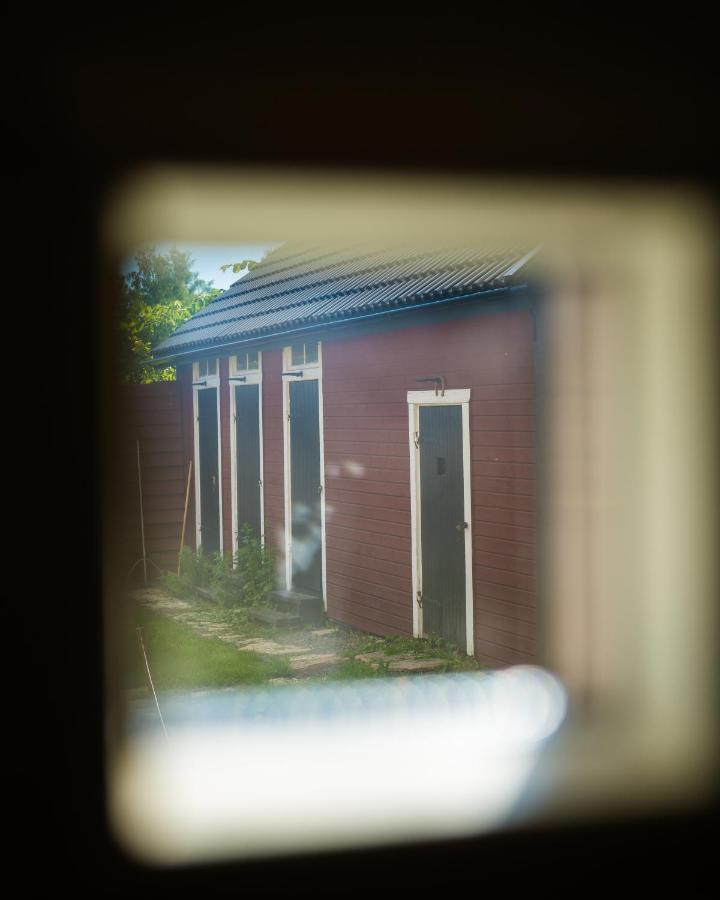 Byggmaestare Villan ムータラ エクステリア 写真