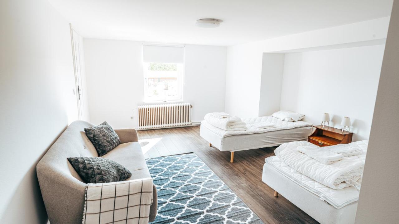Byggmaestare Villan ムータラ エクステリア 写真